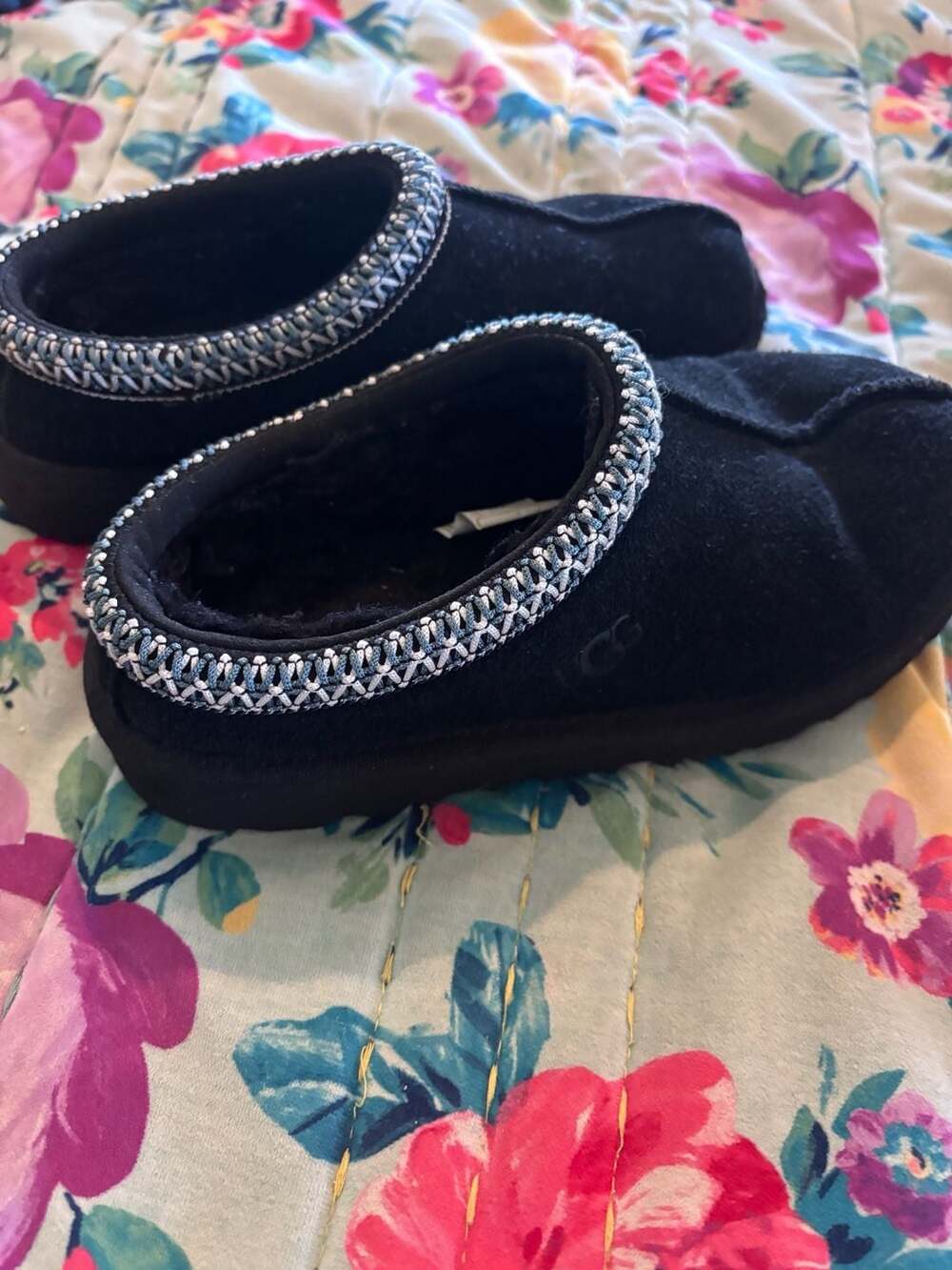 UGG Kids Tasman II Suede Slippers Black with Embroidered Collar Size 1
